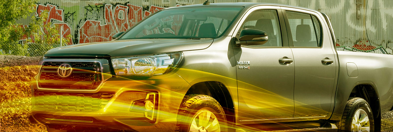 Toyota-Hilux.jpg